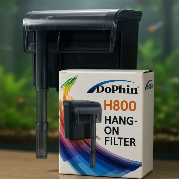 Dophin H800 filtre akvaryuma takılı, ön planda kutusu net şekilde görünüyor